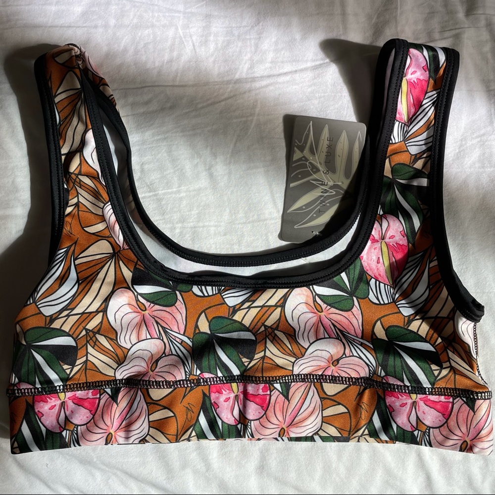 NWT Twine & Luxe Workout Top, Size M